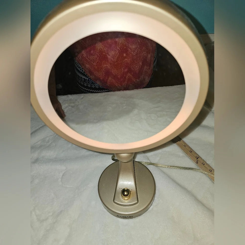 Vintage Conair Double Sided Gold Metal 4 Mood Light Setting Vanity Mirror